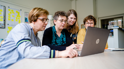 In gesprek over de resultaten van de vragenlijsten over burgerschap